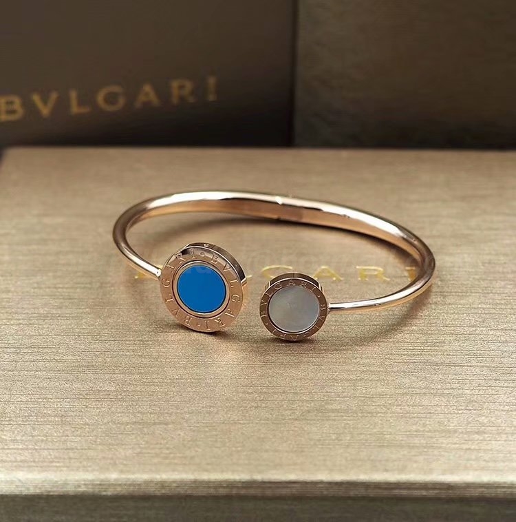 Bvlgari Bangles 26